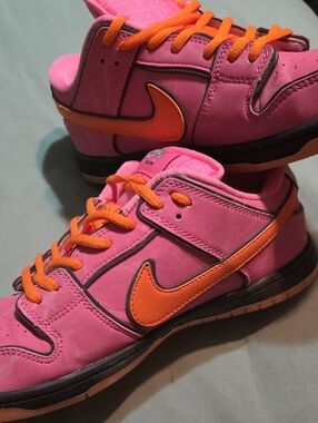 Nike Men's Pink and Orange SB Low Dunks PowerPuff Blossom